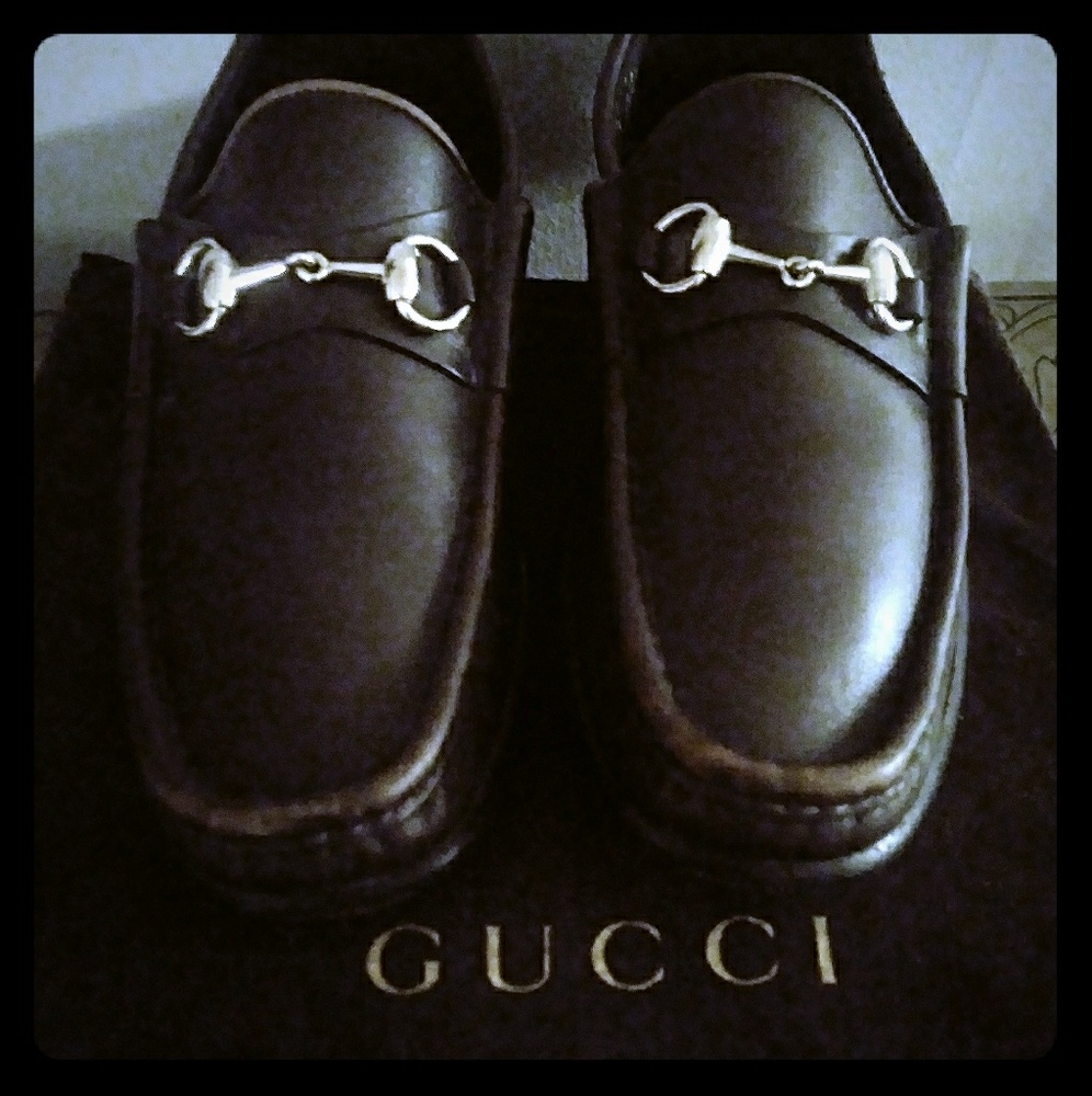 Gucci casual dress shoes